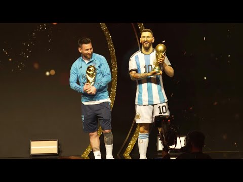 Messi y la Scaloneta se llevaron los aplausos en un emotivo homenaje de la Conmebol a los campeones