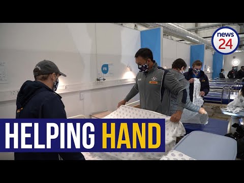 WATCH | From backline to bedding: Stormers players help with final touches on field hospital