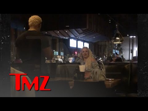 Britney Spears Acting 'Manic' in Restaurant, Husband Sam Storms Off | TMZ