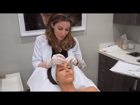 The New Golden Cocktail Facial I Tried for the Met Gala