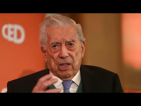Mario Vargas Llosa dialogó sobre Uruguay y la región