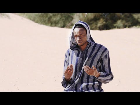 El joven senegalés habla sobre la migración ilegal: la patria es el refugio seguro