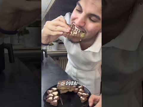 Elle a Découvert un Gâteau Vieux de 10 Ans ! 😱🍰