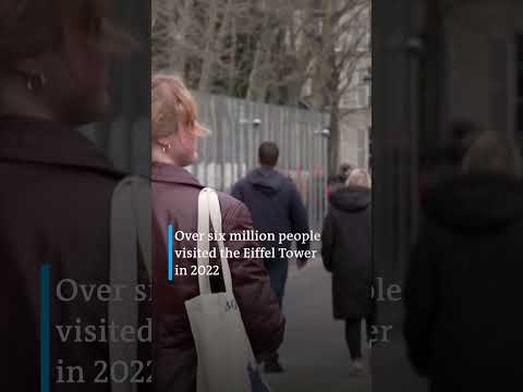 Eiffel Tower workers go on strike | DW News