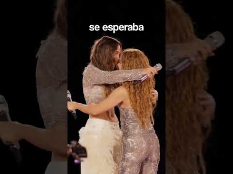 BELINDA LE RINDE HONOR A SHAKIRA #shakira #belinda