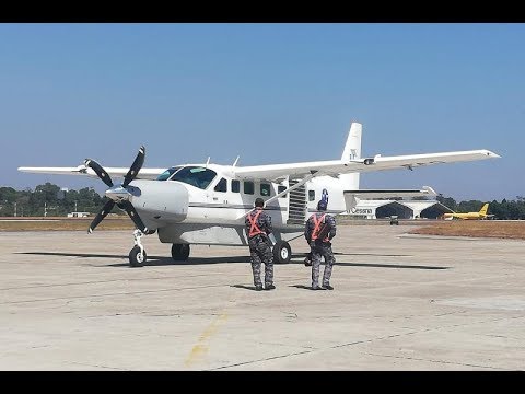 Aterrizan aeronaves con droga incautada en Petén