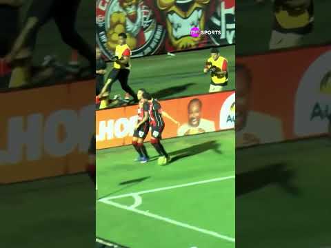 PUSKAS QUE PARIU, QUE GOLAÇO DO ERICK CONTRA O FLAMENGO! #shorts