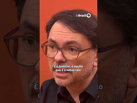 Psicólogo Rossandro Klinjey fala sobre a necessidade de cuidar da saúde mental dos filhos