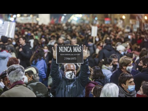 Marcha del Silencio: Multitud se reúne en reclamo por los 197 desaparecidos en la dictadura militar