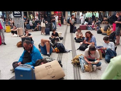 Attaque contre la SNCF : pagaille sur le réseau, un nouveau plan de circulation bientôt présenté