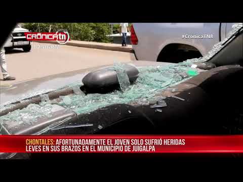 Juigalpa: Joven impacta con su bicicleta en la parte trasera de un Taxi - Nicaragua