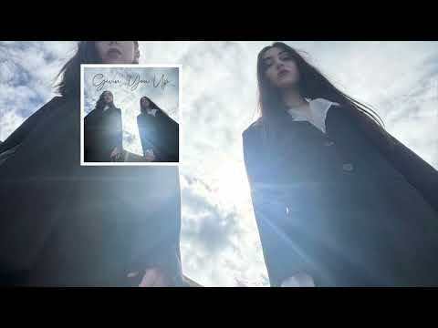 Givin’ You Up - No Frills Twins (audio)