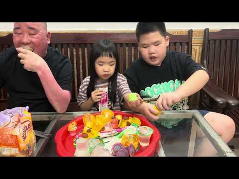 Thử thách ăn các loại thạch