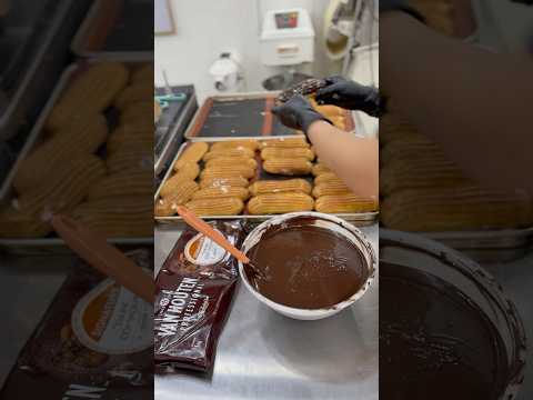 Araw-gabi nag be bake😂