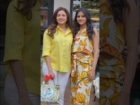 bhagyashri ki Beti Ko chhod log Bhagyashree ko hi dekhte hain!! #wedding #shortvideos #bollywood