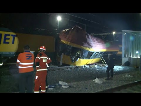 Cuatro muertos y decenas de heridos en colisión de trenes en República Checa | AFP