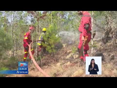 Santiago de Cuba apoya extinción de incendio en Pinares de Mayarí