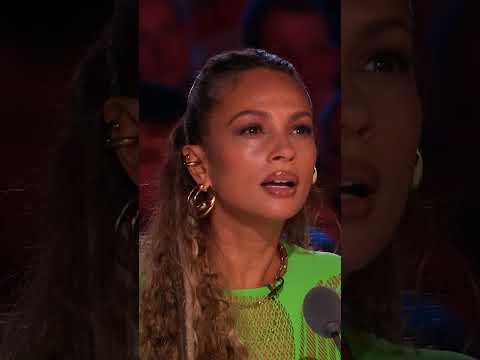 Music *and* magic? Is there anything John can't do?! 🎶🪄 #BGT #BritainsGotTalent