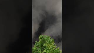 雲が高速スクロール