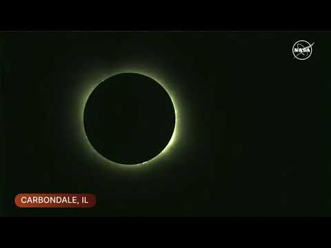 Espectacular 'Anillo de Diamantes' en el primer eclipse total de 2024