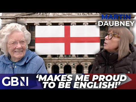 Brits praise HUGE St George's Cross and want Nottingham to be capital: You NEVER see this in London!