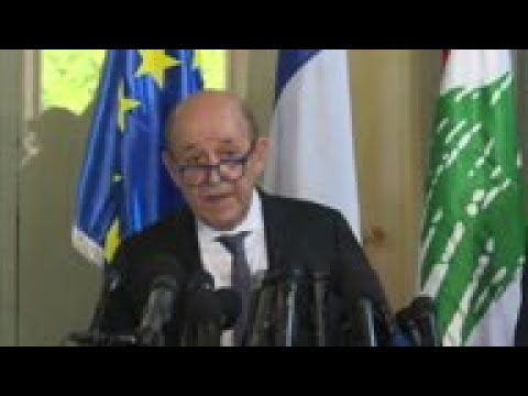 Le Drian visits Lebanon, comments on protests
