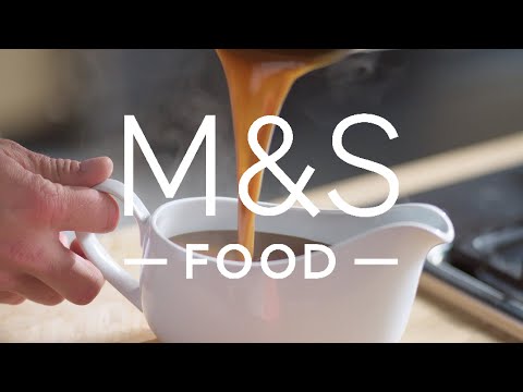 marksandspencer.com & Marks and Spencer Discount Code video: How to make your own gravy! | Tom Kerridge's Ultimate Christmas Hacks | M&S FOOD