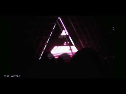 Daft punk Alive 2007 Bercy :  Aerodynamic (Beats)/Gabrielle - Forget About The World