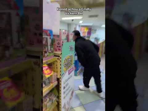 kened achou a Emilly Vick #comedia #shorts