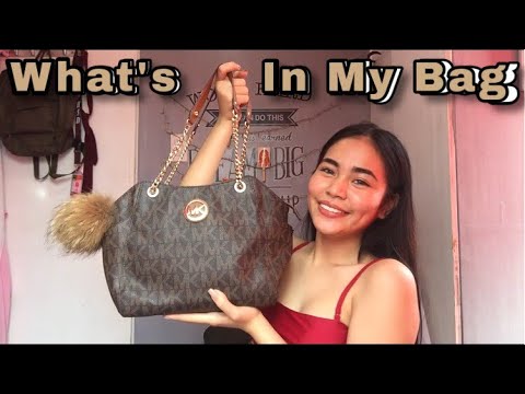 WHAT’S IN MY BAG