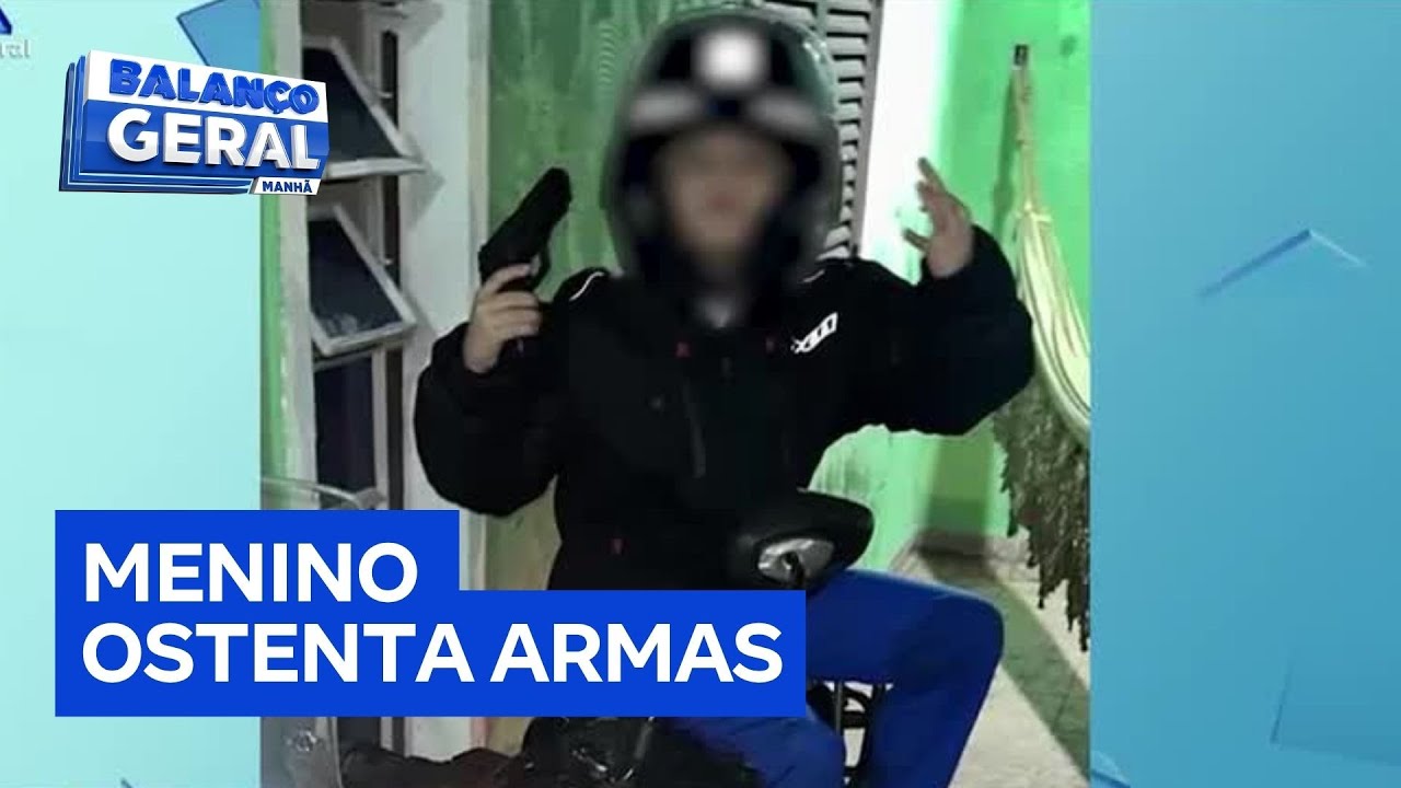 Irmão mais velho cria perfil para menino de 10 anos ostentar armas e motos nas redes