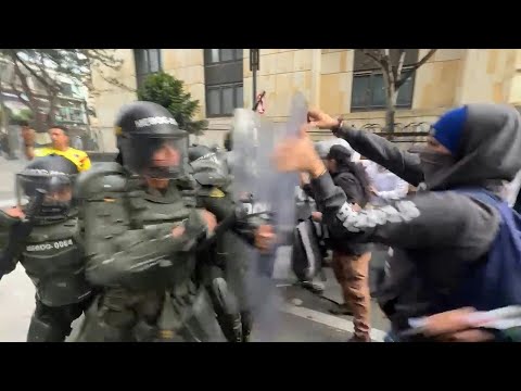 Colombie: affrontements entre partisans du président Petro et la police | AFP Images