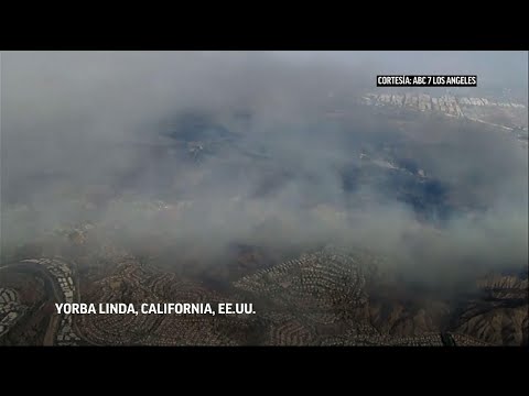 Clima árido dificulta lucha antiincendios en California