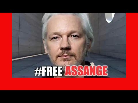 Julian Assange Libre; en Mexico Loret se compara con el