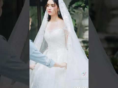 มุกดานรินทร์รักษ์ในชุดแต่งงานส มุกดานรินทร์รักษ์ในชุดแต่งงานส