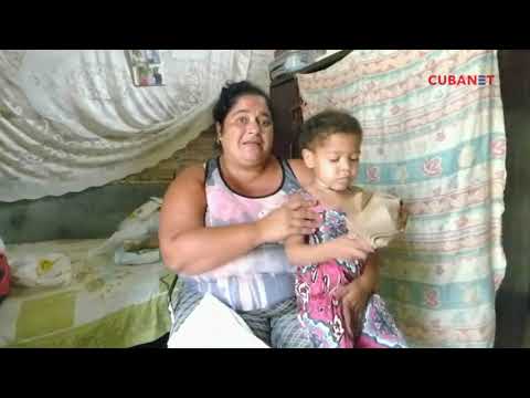 Mamá y papá a tiempo completo: así SOBREVIVEN esta madre cubana y sus dos hijos