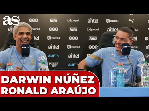 DARWIN y ARAUJO, rueda de prensa: URUGUAY, SUÁREZ, BIELSA...