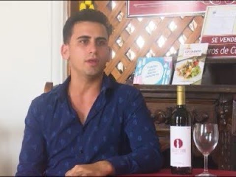 Joven vinicultor de Cienfuegos