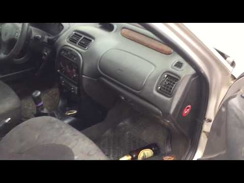 Rover 200-Series 1998 m dalys