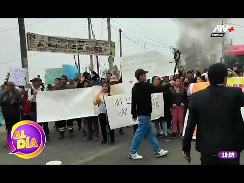 Chancay: Pobladores bloquean vías de la Panamericana Norte exigiendo agua y desagüe