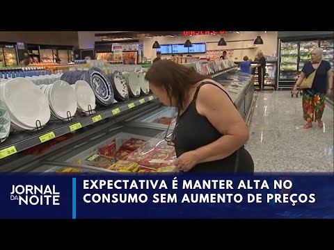 Consumo cresce com desemprego menor