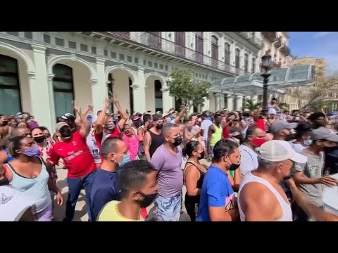 Un año de cárcel por protestar: juicios sin defensa en Cuba