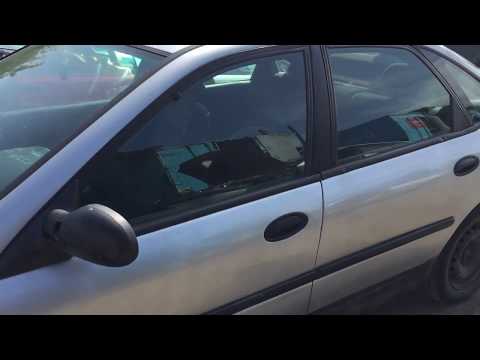 Renault Laguna 1995 m dalys