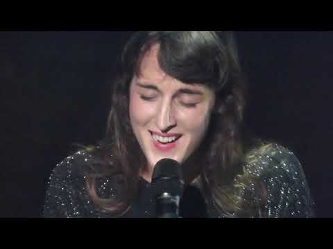 Juliette Armanet.Paris/la Cigale 11.10.2017 "Sous la pluie"