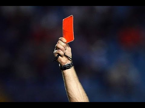 El arbitraje salvadoreño con tarjeta roja