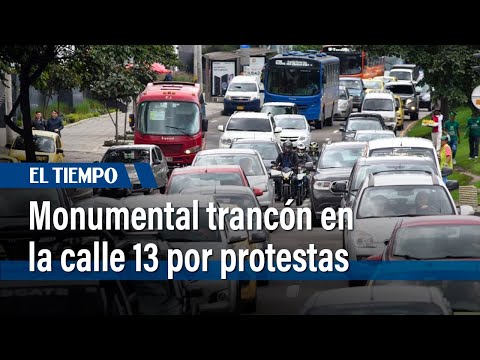 Monumental trancón en la calle 13 por protestas de recicladores | El Tiempo