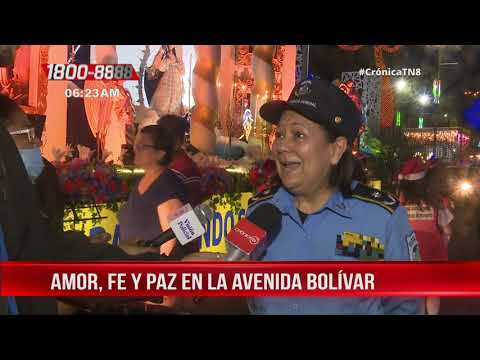 Familias recorren avenida Bolívar en fe y devoción a la Virgen María - Nicaragua