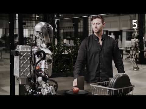Video sobre robot humanoide Figura 01, que es capaz de tener conversaciones con seres humanos