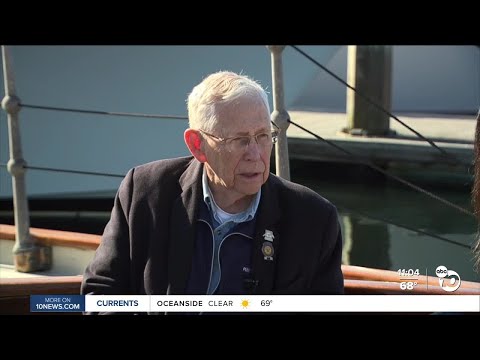 Vietnam veteran on parade's lead boat reflects on captivity