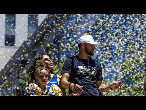 Los Warriors celebran su triunfo en la NBA con multitudinario desfile en San Francisco